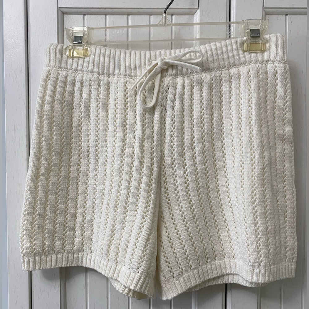 NWOT Ivory Lounge Shorts